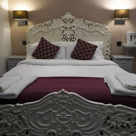 The Bell Shifnal Hotel Exterior photo
