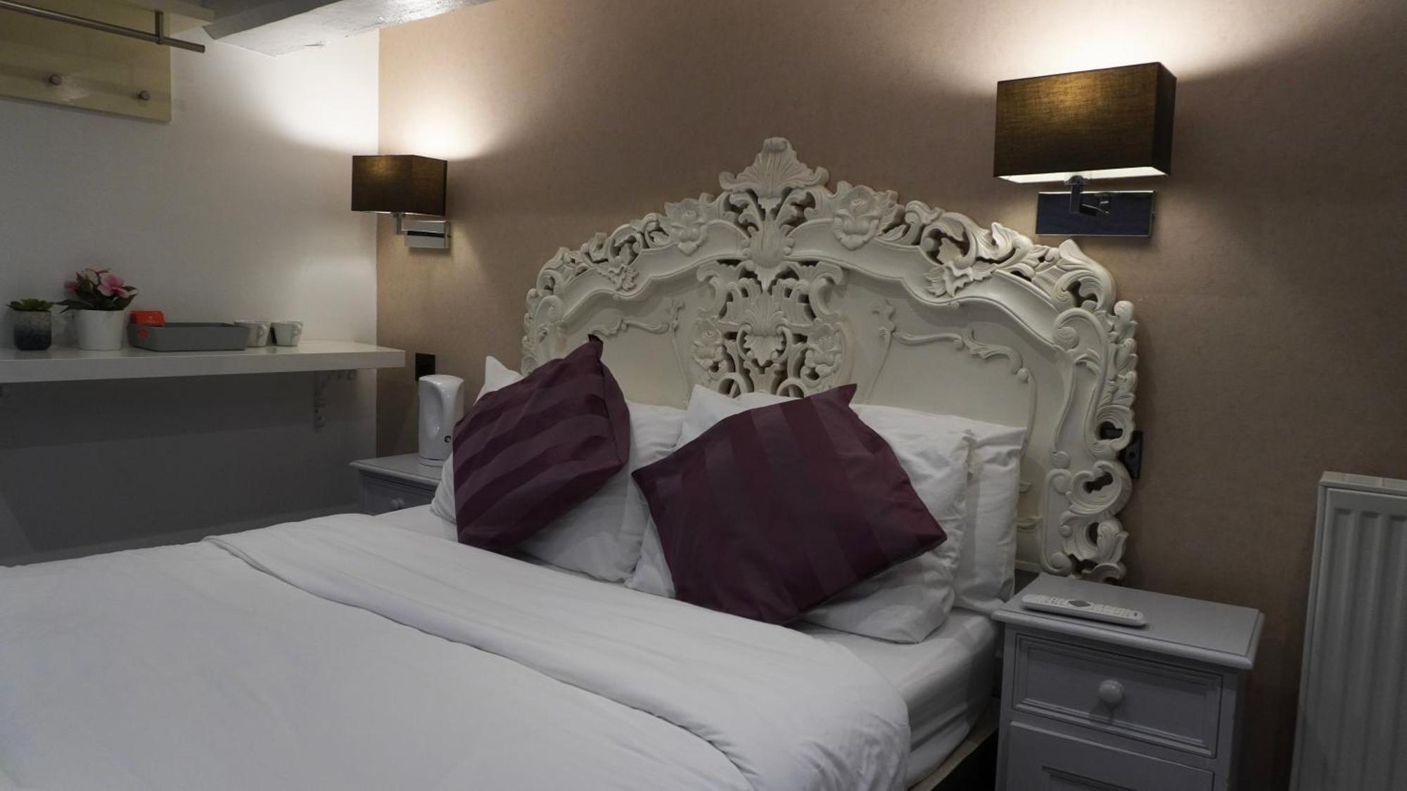 The Bell Shifnal Hotel Exterior photo