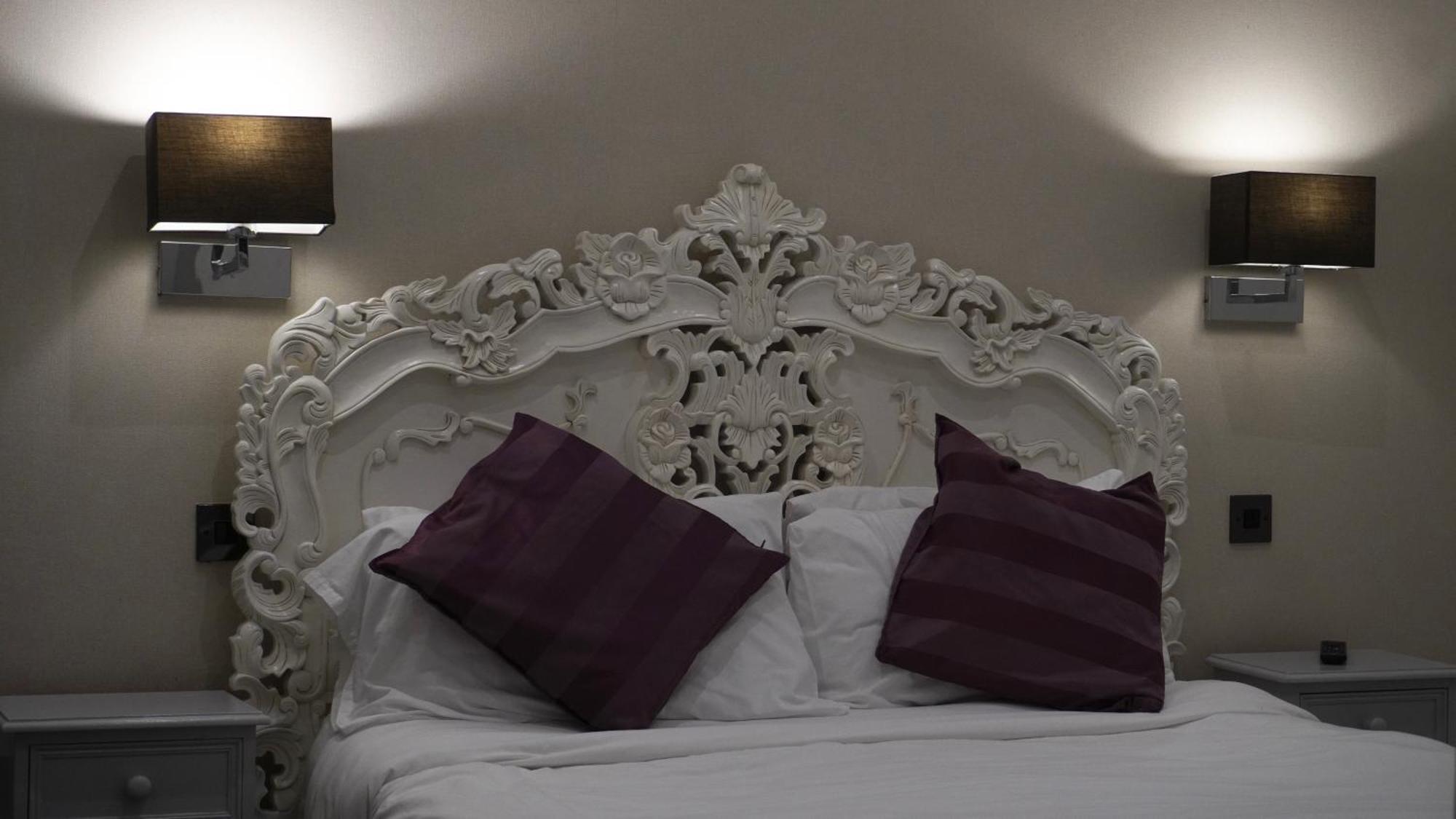 The Bell Shifnal Hotel Exterior photo